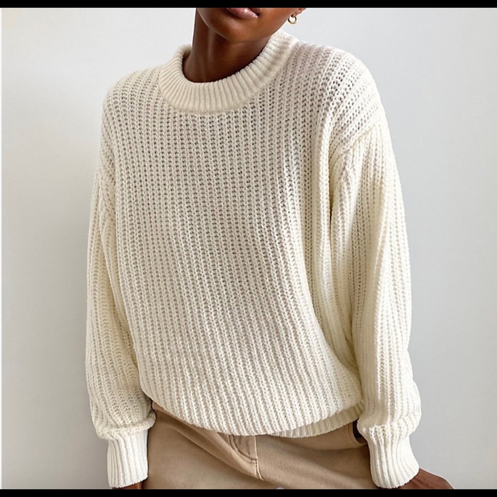 Aritzia Wilfred Chenile Sweater